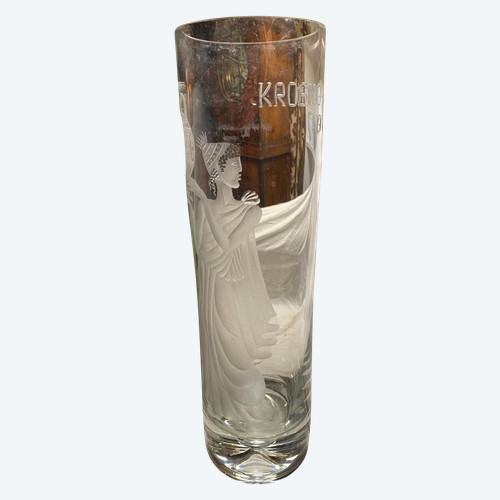 Large engraved thick tubular crystal Vase from the "75" Years Avignon with the image of a Goddess with a vase