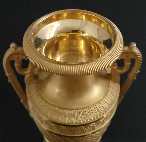 Paire de vases ou cassolettes en bronze doré d'époque empire