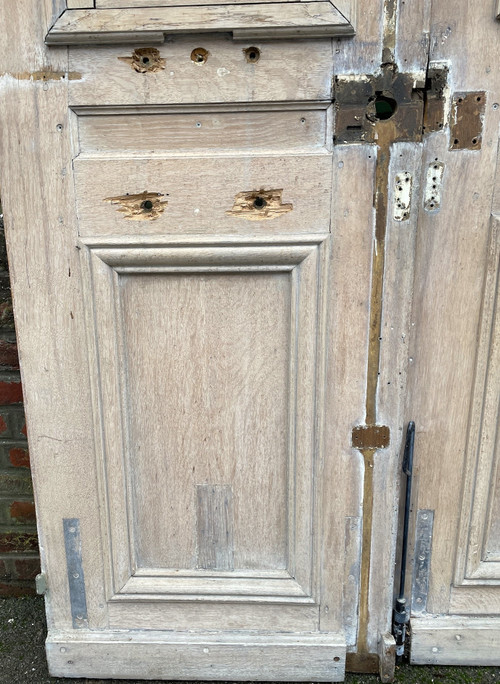 Paire de portes d’entrée en chêne provenant d’une maison bourgeoise