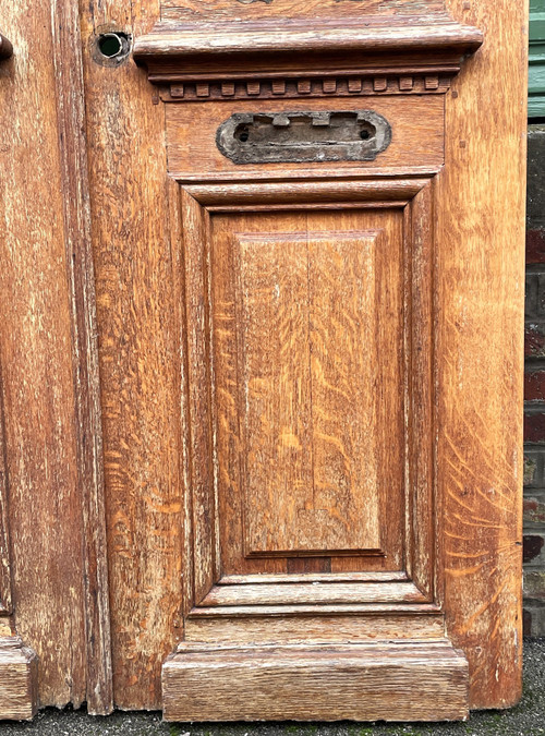 Paire de portes d’entrée en chêne provenant d’une maison bourgeoise