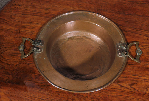 Round Coffee Table With A 18 Century Brazier In It's Center