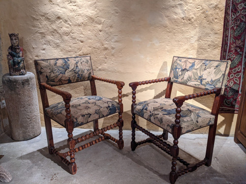 2 fauteuilsà bras style Haute époque