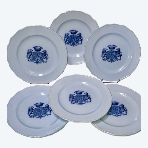 Assiettes en faïence anglaise noblesse héraldique couronne comtale 