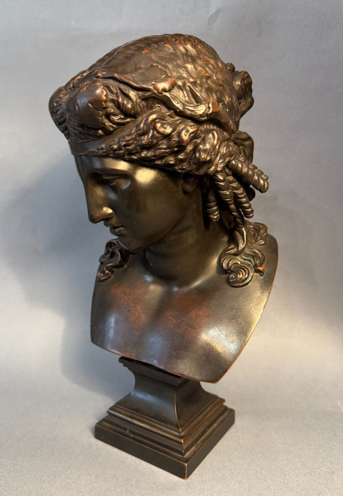 Bronze bust of Ariane by L. Oudry éditeur (Bacchus, Antinous)