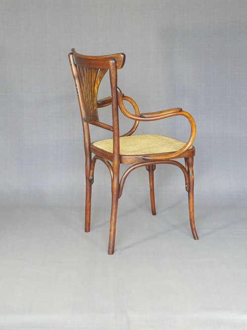 Fauteuil bentwood bois-courbé bistrot KOHN N°196, 1905,cannage neuf; No Thonet