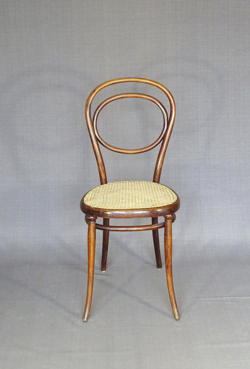 Thonet chair No. 10, circa 1870, rosewood decor