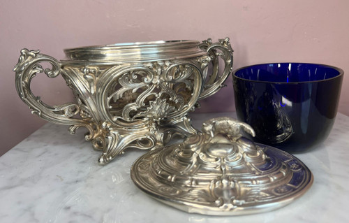 Solid silver sugar bowl, Rocaille style, 19th Century.