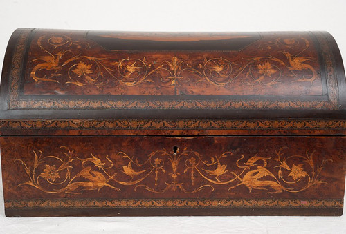 Antique Precious Exotic Wood Jewelry Box. Sorrento (italy) 19th Century.