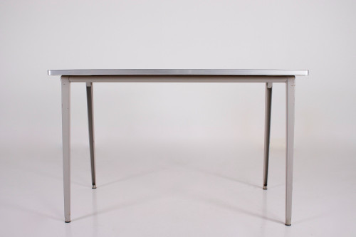 Table Reform par Friso Kramer