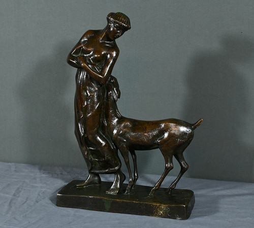 Bronze "Die Frau mit dem Rehkitz", Atelier Primavera - 1930