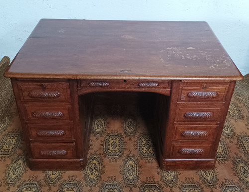 Oak desk 1940