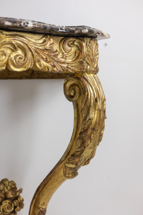 Louis XV period carved and gilded wooden console. Circa 1880. LS5871738A