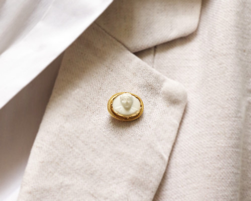 Cameo biscuit porcelain tie pin in 18k gold, man portrait cameo, biscuit porcelain, antique tie pin