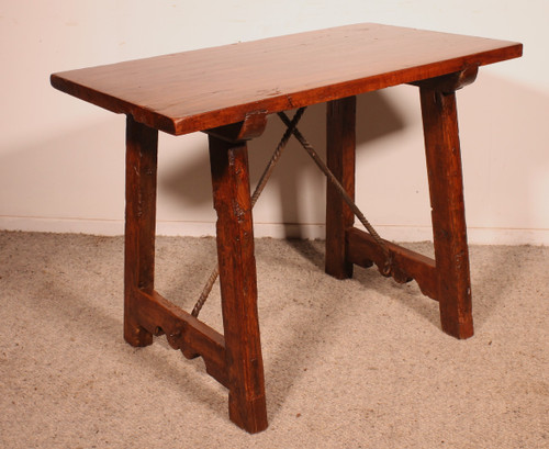 Small Spanish Walnut Table - 17th Century