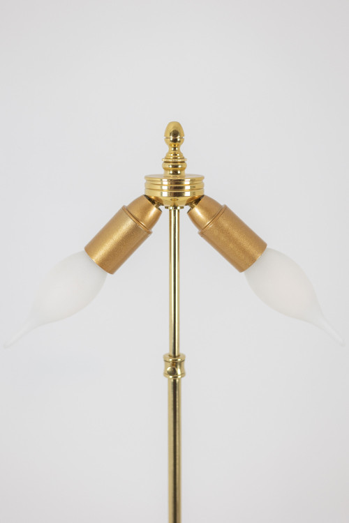 Lampe mit blauem Porzellan und vergoldeten Bronzegriffen. Um 1880. LS6040309I