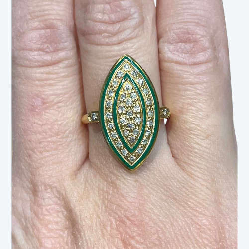 Bague marquise