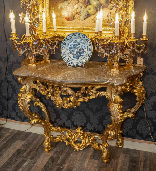 Carved openwork and gilded wood console with Rocaille decoration, Italy, late 18th century