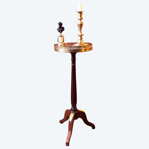 Light stand circa 1820