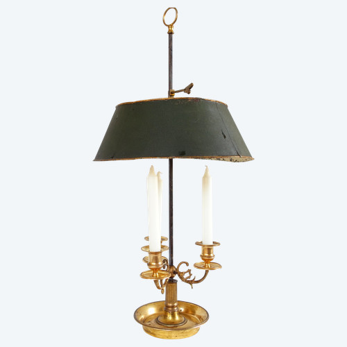 Louis XVI style bouillotte lamp in chiseled and gilded bronze, early 19th century