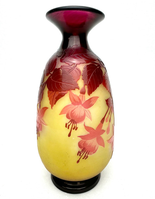 Gallé - Mit Fuchsien verzierte Vase 