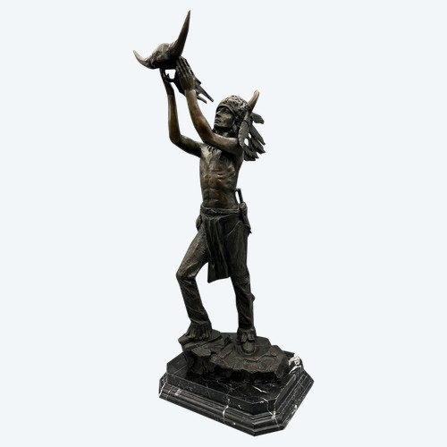 Carl KAUBA (1865-1922) – Der Indianer – Bronze auf einem geäderten grauen Marmorsockel montiert