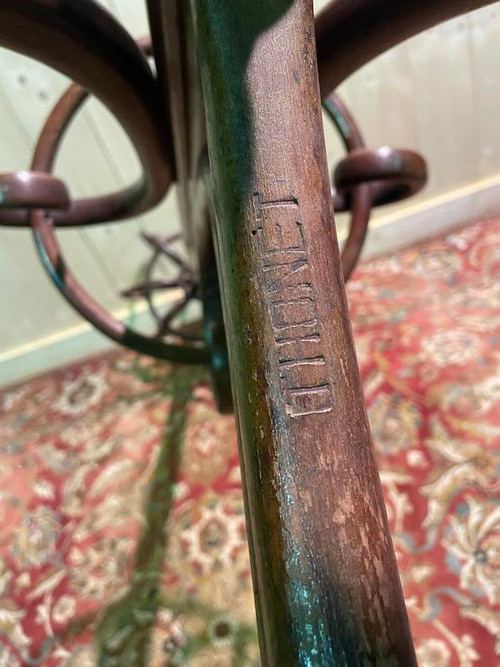 Coat rack / Parrot signed THONET