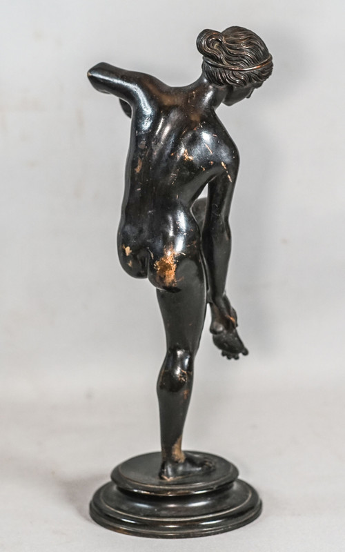 Statuette, VENUS IM BAD, Bronze