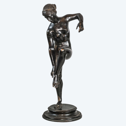 Statuette, VENUS IM BAD, Bronze