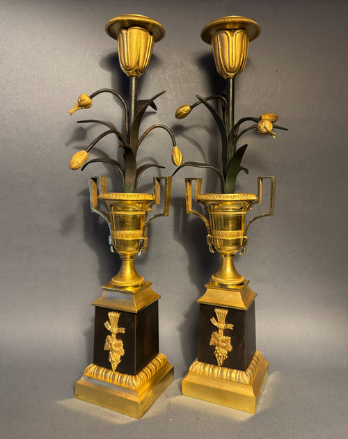 Pair of Empire candlesticks "Medici vases with bouquets of tulips" bronze candlesticks