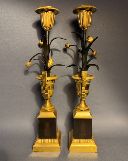 Pair of Empire candlesticks "Medici vases with bouquets of tulips" bronze candlesticks