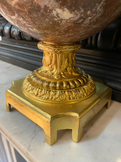 Pair of Louis XVI style cassolettes, Napoleon III period, in marble and gilded bronze