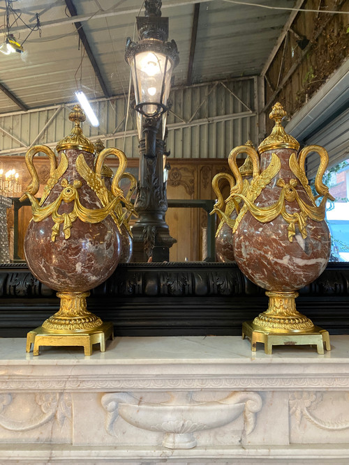 Pair of Louis XVI style cassolettes, Napoleon III period, in marble and gilded bronze