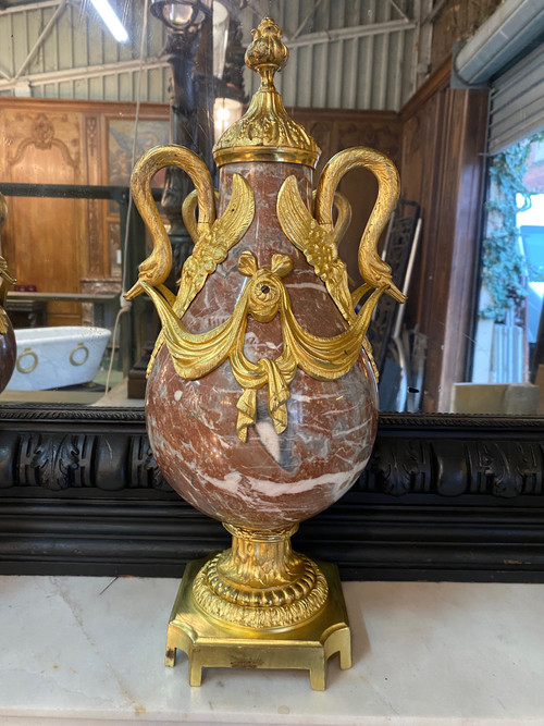 Pair of Louis XVI style cassolettes, Napoleon III period, in marble and gilded bronze