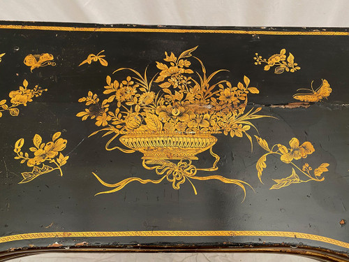 Astonishing system game table, black and gold Chinese lacquer, late 19th century