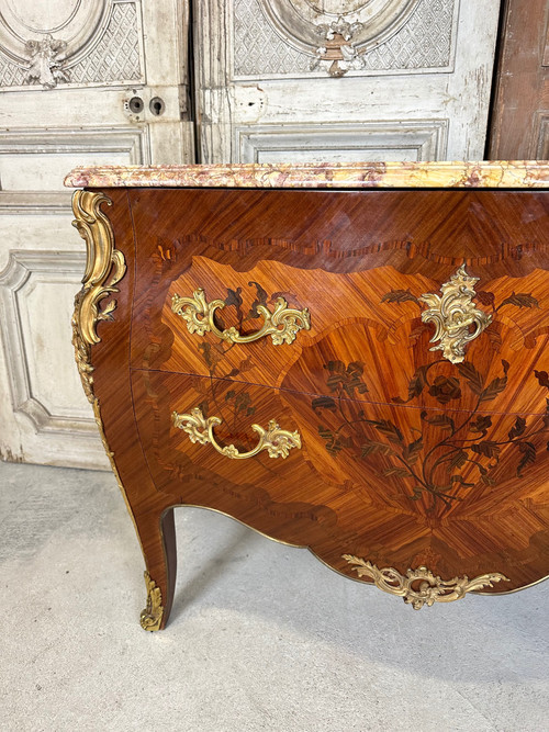 Louis XV style marquetry chest of drawers 20th century