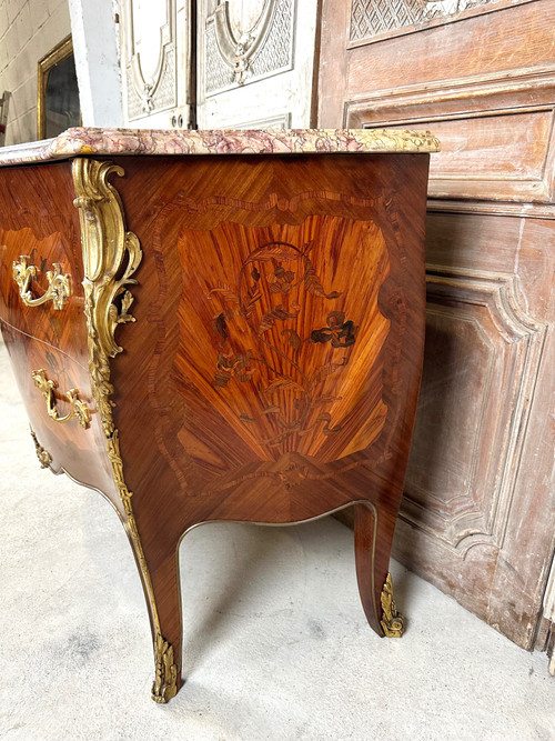 Louis XV style marquetry chest of drawers 20th century