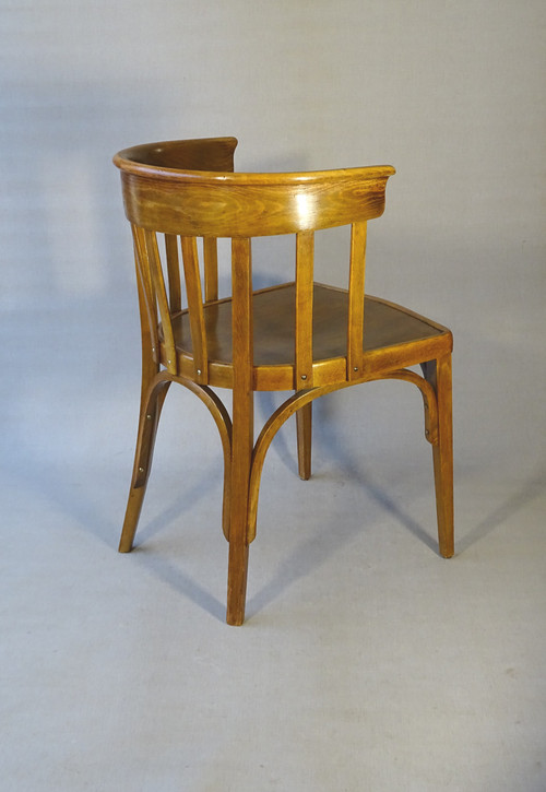 Poltrona in legno curvato tipo KOHN N°432/F di Horgen-Glarus Svizzera 1925- No Thonet