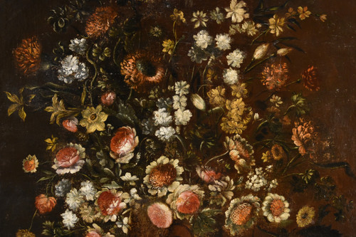 Andrea Scacciati (Florence 1642-1710), Composition De Fleurs Dans Un Vase En Relief (2 De 3)