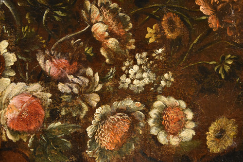 Andrea Scacciati (Florence 1642-1710), Composition De Fleurs Dans Un Vase En Relief (2 De 3)