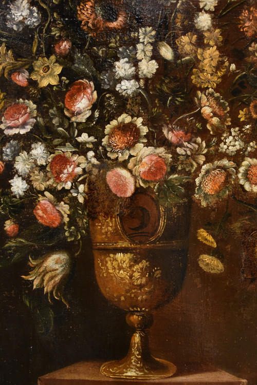 Andrea Scacciati (Florence 1642-1710), Composition De Fleurs Dans Un Vase En Relief (2 De 3)