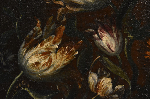 Andrea Scacciati (Florence 1642-1710), Composition De Fleurs Dans Un Vase En Relief (3 De 3)