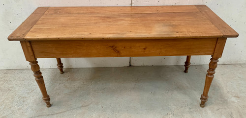 19th century farm table in solid cherrywood