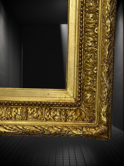 ANCIENT 19th CENTURY FRAME IN WOOD AND GILDED STUC SCULPTTED FOR PAINTING 46 CM X 34 CM