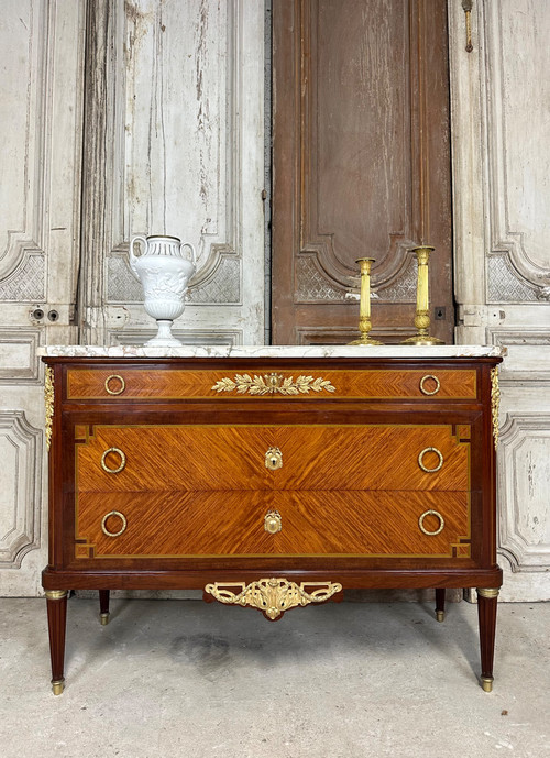 Commode de style Louis XVI signée SORMANI