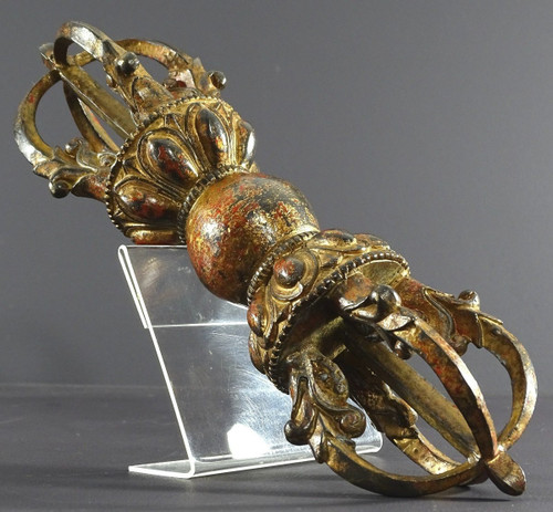 Tibet, Ende des 19. Jahrhunderts, Wichtiger Lama Vajra Aus Bronze Lackiert Und Vergoldet.