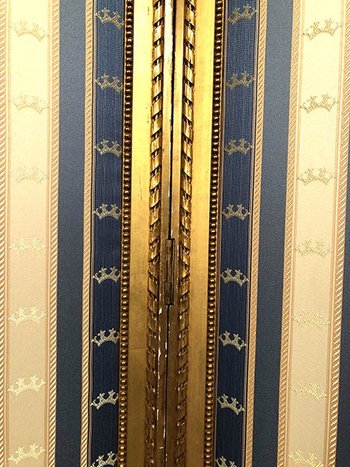 Two-leaf screen in gilded wood, Louis XVI style