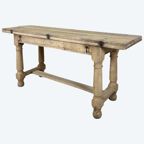 20th century oak middle table