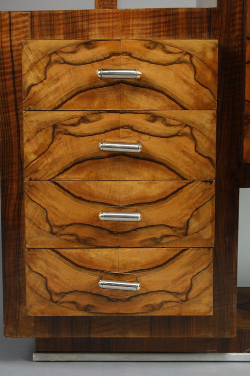 LARGE ART DECO BAR CABINET IN WALNUT VENEER