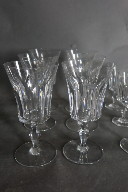 Service de verres en cristal de Baccarat modèle Polignac