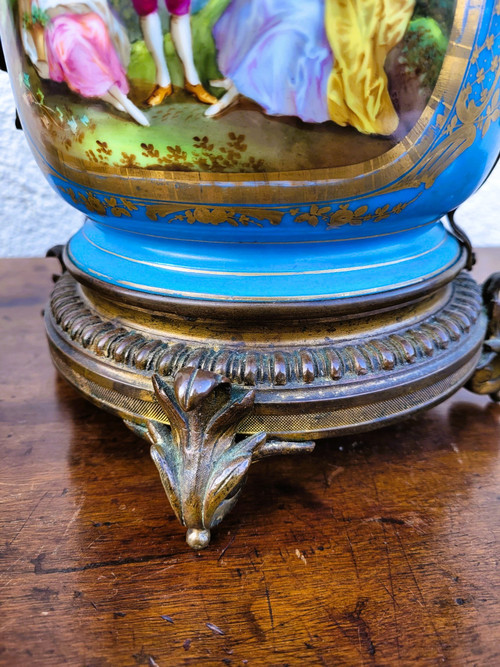 Sèvres, Pair Of Porcelain Planters, 19th Century